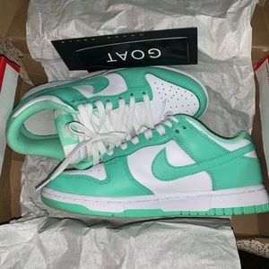 teal blue nike dunks